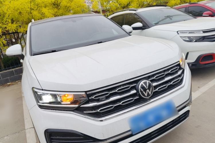 Used Volkswagen Tayron 2022 380TSI Four-Wheel Drive R-Line Connected Version Front Right 45 Deg