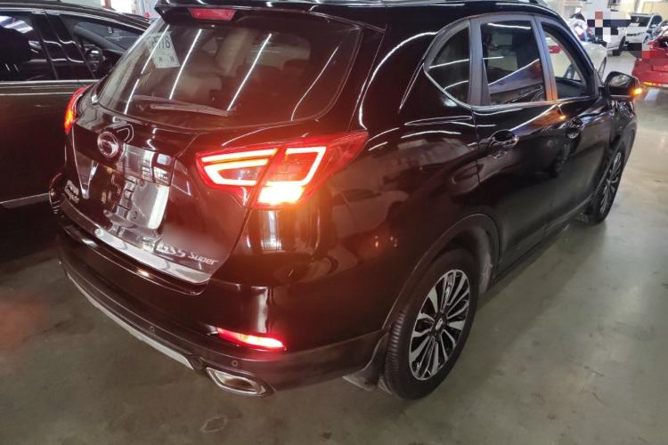 Used GAC Trumpchi GS5 Super 2015 1.8T Automatic Two-Wheel Drive Luxury Edition Rear Right 45 Deg