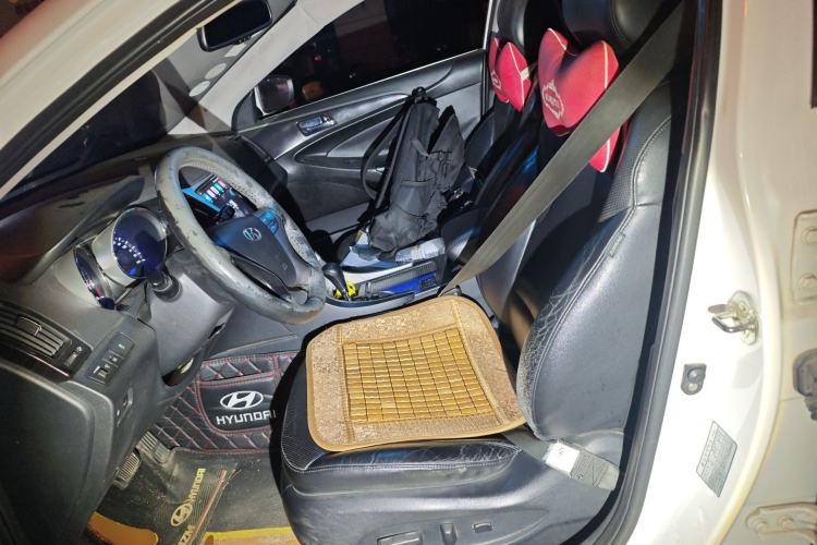 Used Hyundai Sonata 2013 2.4L Automatic Luxury Version China IV Standard Left Front Seat