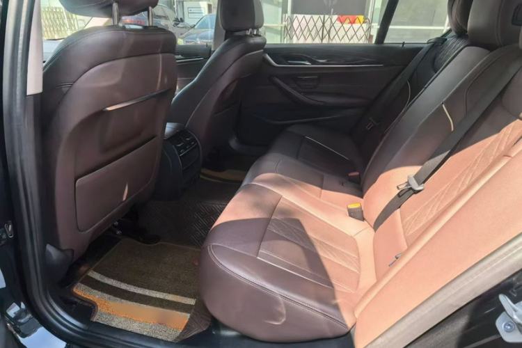 Used BMW 5 Series 2021 525Li Luxury Package