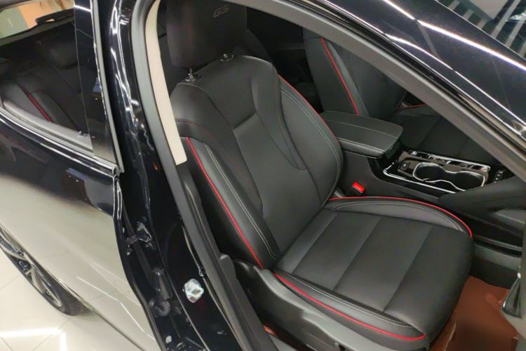 Used Buick Envision 2023 Encore S GS Four-Wheel Drive Sport Model Right Front Seat