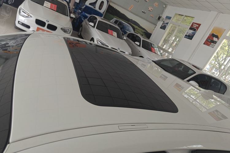 Used BMW 1 Series 2018 120i M Sport Package Roof