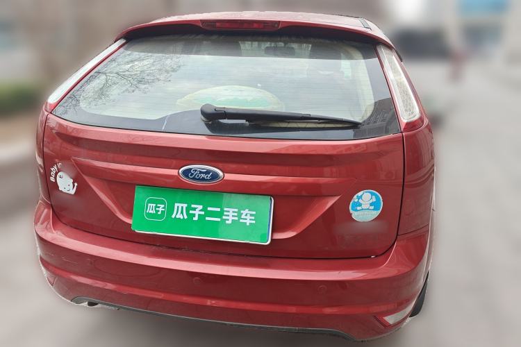 Used Ford Focus 2013 Hatchback Classic 1.8L Manual Fashion Edition
