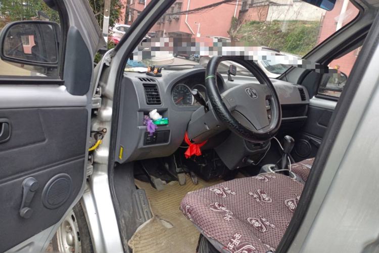 Used BAIC Weiwang 306 2011 1.3L base model 7 seats
