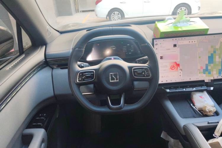 Used Zeekr 7X 2025 100 kWh Long-Range Rear-Wheel Drive with Intelligent Driving Features Steering Wheel