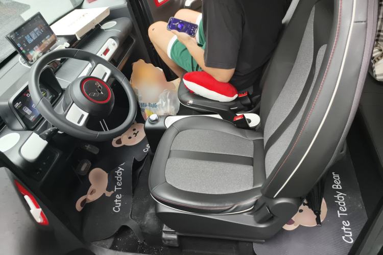 Used Wuling Hongguang MINIEV 2022 GAMEBOY 200km Gaming Edition with Lithium Iron Phosphate Left Front Seat