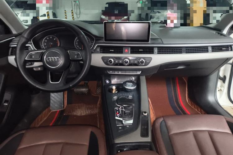 Used Audi A4L 2017 Plus 40 TFSI Ambition Model Center Console