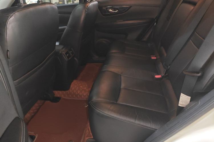 Used Nissan X-Trail 2019 2.0L CVT Smart Connect Comfort Edition 2WD Left Rear Seat