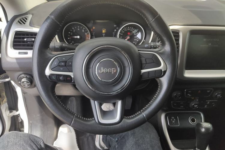 Used Jeep Compass 2017 200T Automatic Family Edition