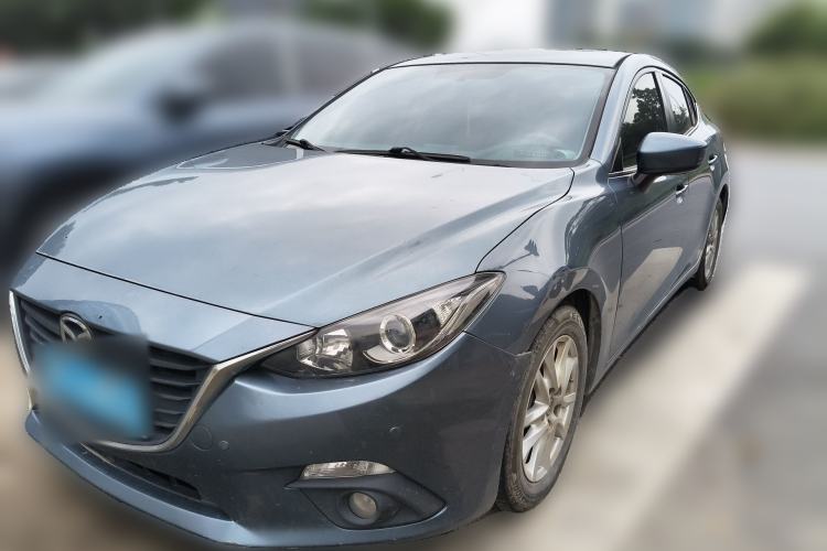 Used Mazda 3 Axela 2016 Sedan 1.5L Automatic Comfort Model