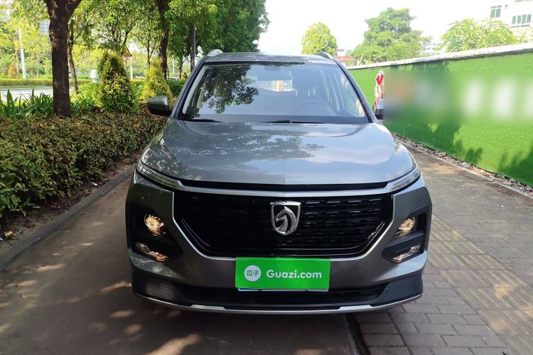 Used Baojun 530 2021 Global Car Anniversary Edition 1.5T Manual Luxury Model 6 Seats