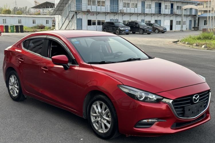 Used Mazda 3 Axela 2017 Sedan 1.5L Automatic Comfort Model Emission Standard China V
