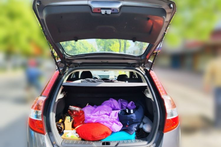 Used Dongfeng Aeolus H30 2012 1.6L Automatic Prestige Model
