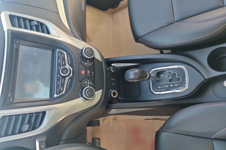 Used Changan CS35 2014 1.6L Automatic Luxury Model China IV Standard