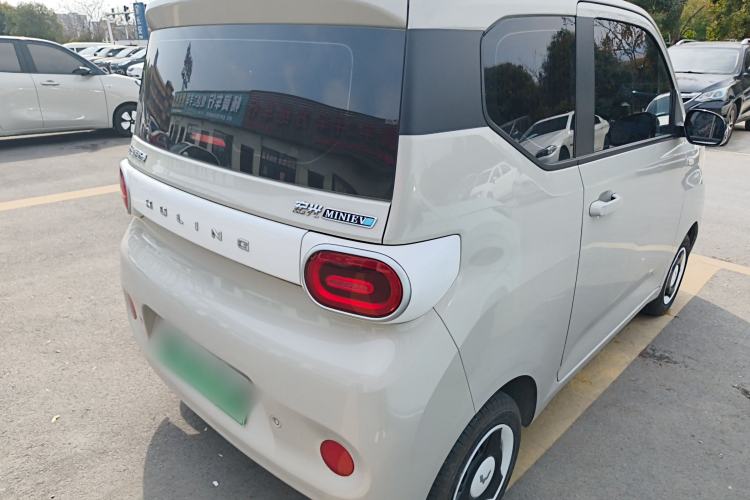 Used Wuling Hongguang MINIEV 2024 3rd Generation 215km Youth Edition