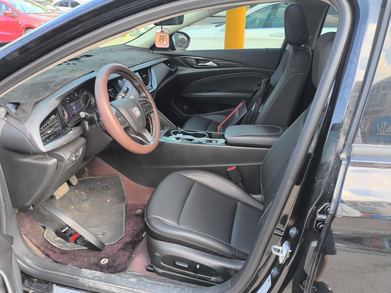 Interior delantero