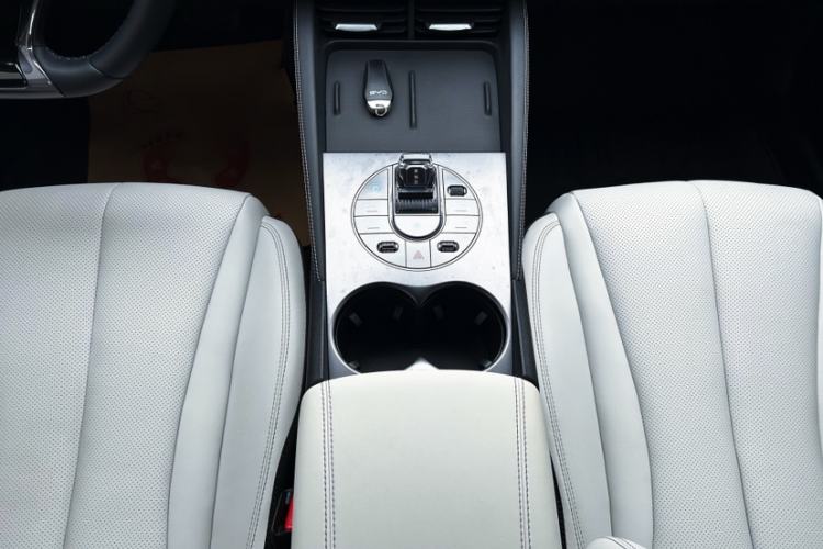 Used BYD Seal 06 New Energy 2024 DM-i 120KM Prestige Model
