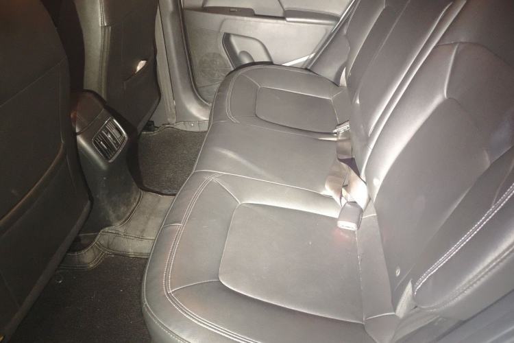 Used Kia Sportage R 2015 2.0L Automatic Two-Wheel Drive DLX Model