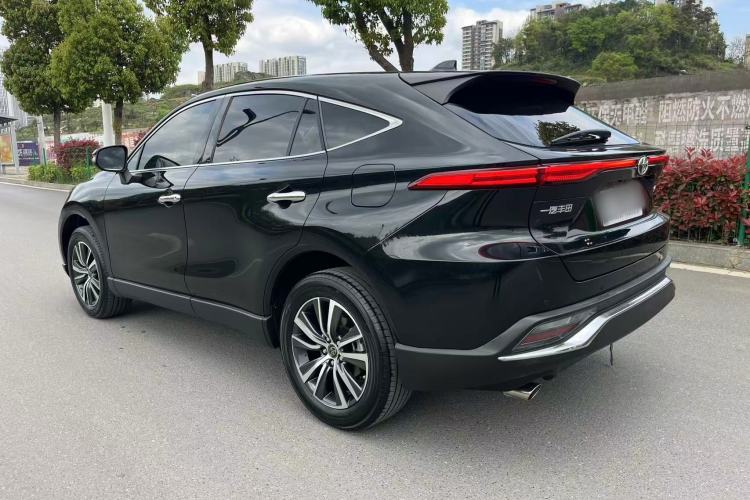 Used Toyota Harrier 2023 2.0L CVT Two-Wheel Drive Luxury Edition Exterior 3