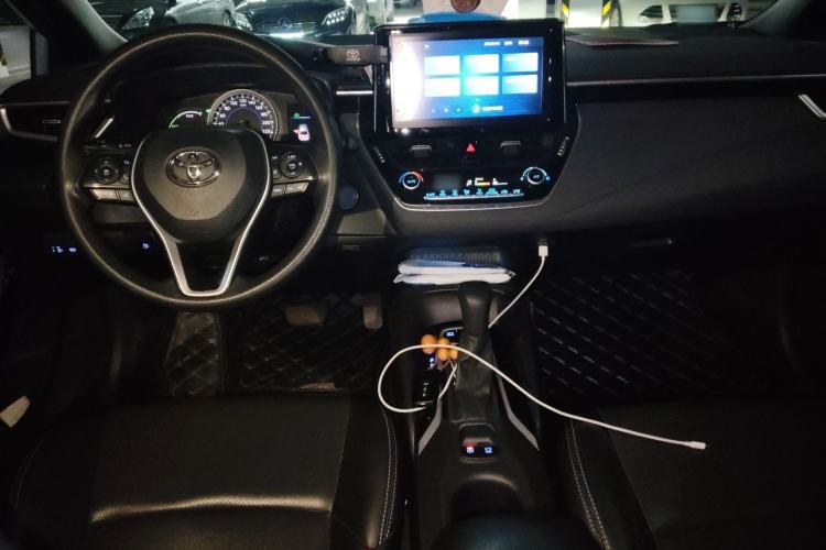 Used Toyota Levin 2021 Dual-Engine 1.8H E-CVT Luxury Edition Center Console