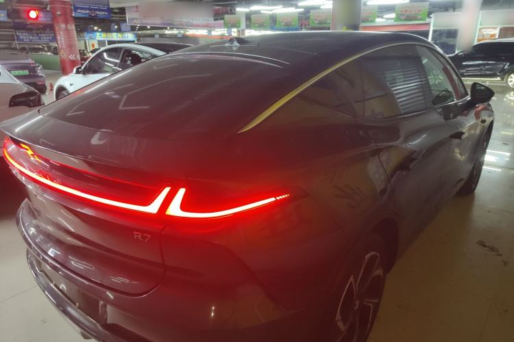 Used Rising R7 2023 Rear-Drive Screen King Pro Edition