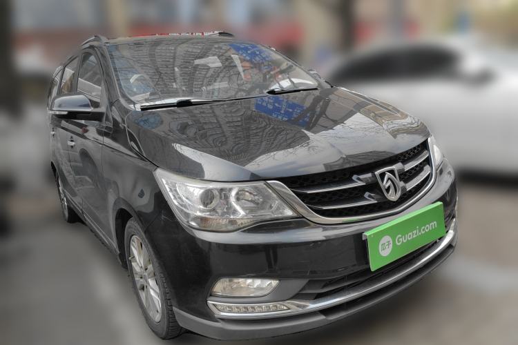 Used Baojun 730 2016 1.5T Manual Luxury Edition 7 Seats
