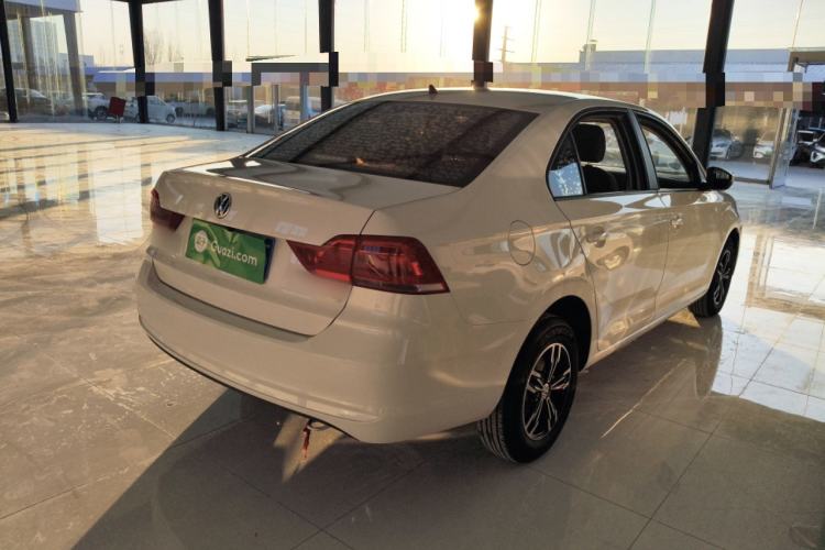 Used Volkswagen Santana 2016 1.6L Manual Fashion Edition Exterior 5