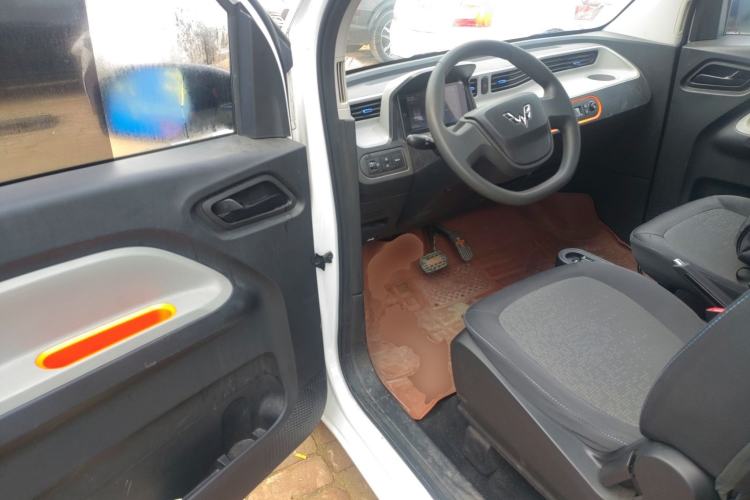 Used Wuling Hongguang MINIEV 2020 Freedom Version Lithium Iron Phosphate Driver Seat