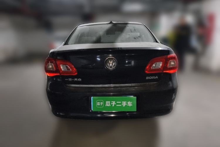 Used Volkswagen Bora 2011 1.6L Manual Comfort Version Rear