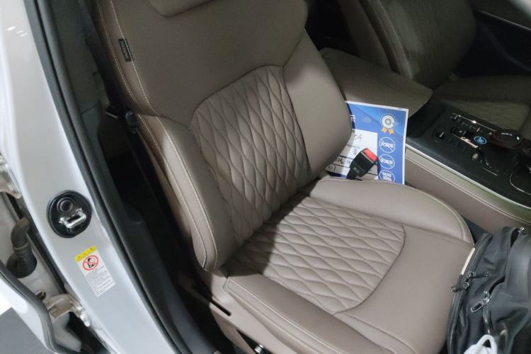 Used BYD Han 2025 DM-i 125KM Elite Model Right Front Seat