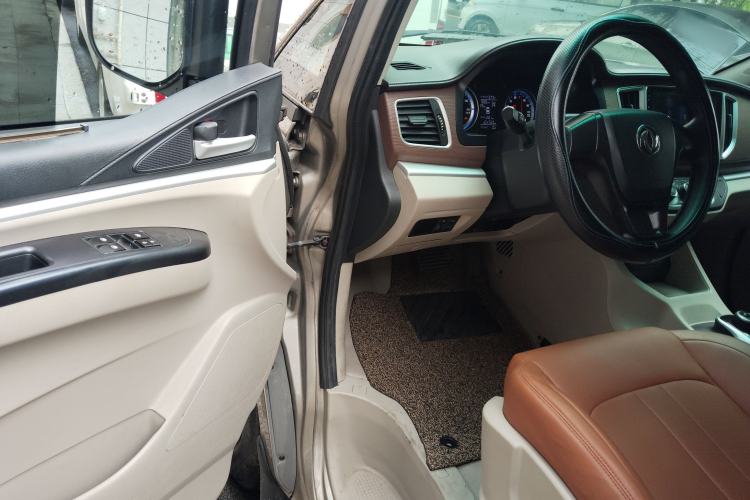 Used FORTHING Lingzhi M5 2020 Long-Range Version Comfort Model 9 Seats
