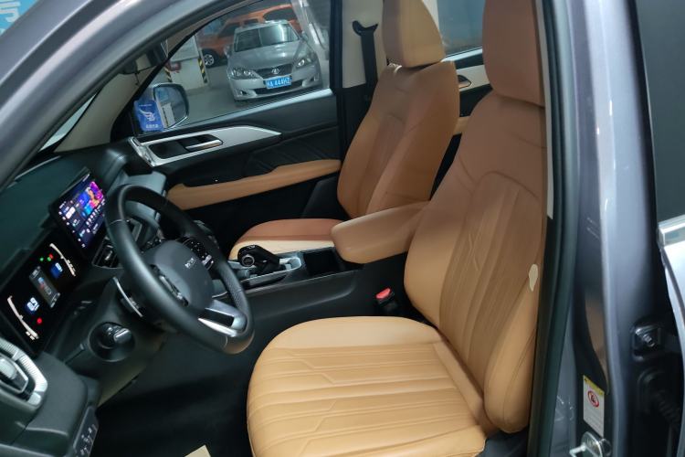 Used Haval H5 2023 2.0T Automatic All-Wheel Drive LinkedIn Gasoline
