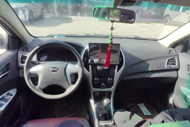 Used BYD F3 2015 Energy-Saving Edition 1.5L Manual Luxury Model