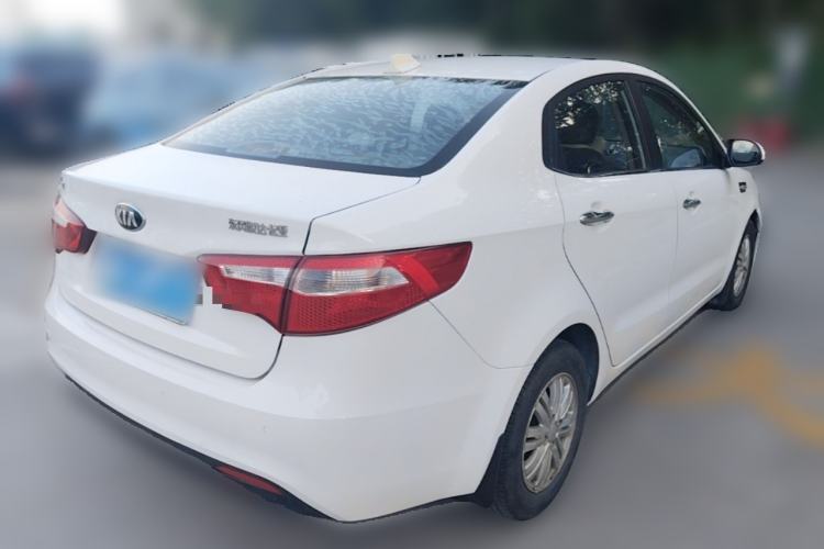 Used Kia K2 2012 Sedan 1.4L MT GLS Commemorative Edition

