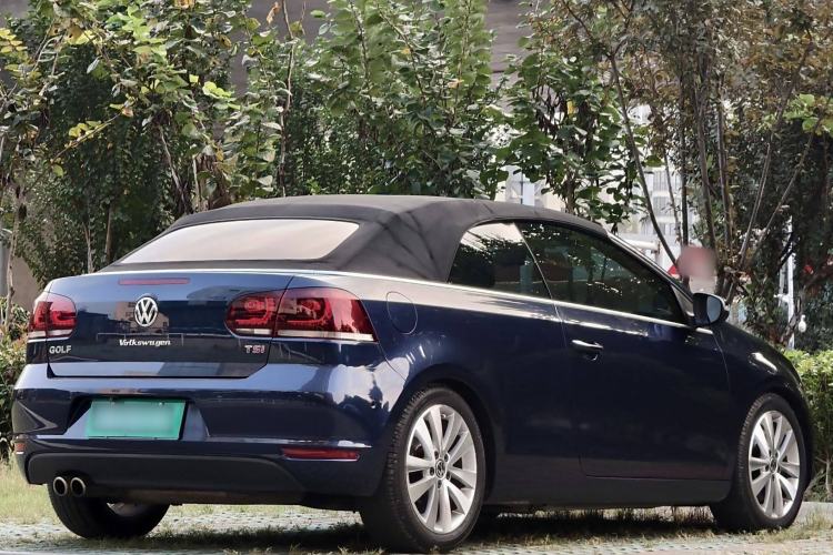 Used Volkswagen Golf 2012 1.4TSI Luxury Convertible Edition
