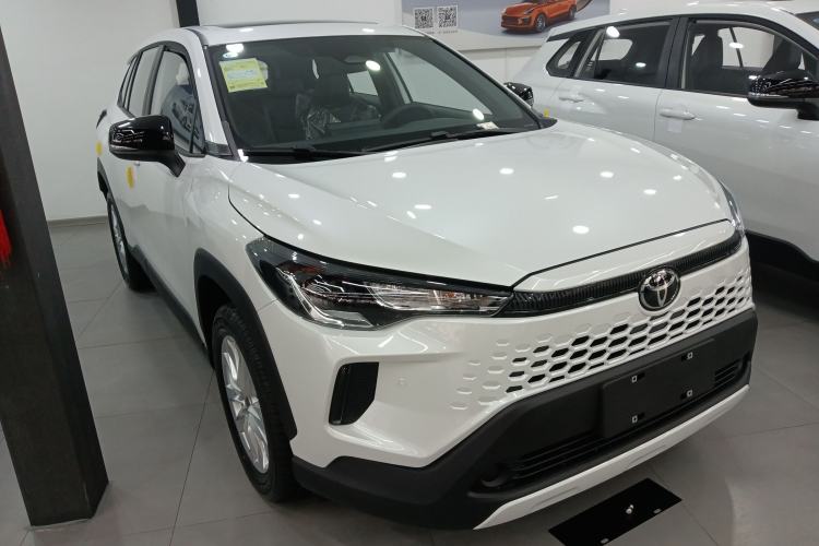 Used Toyota Corolla Cross 2026 Model 2.0L Elite Edition
