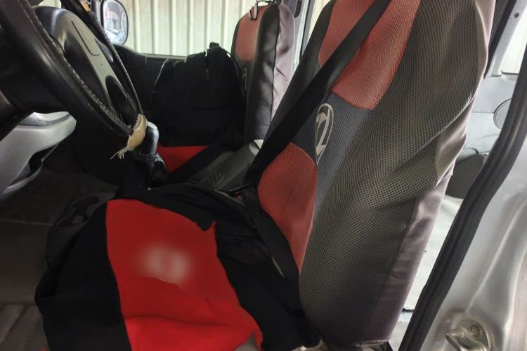 Used FORTHING Lingzhi 2014 M3 1.6L 7-Seater Comfort Model Left Rear Seat