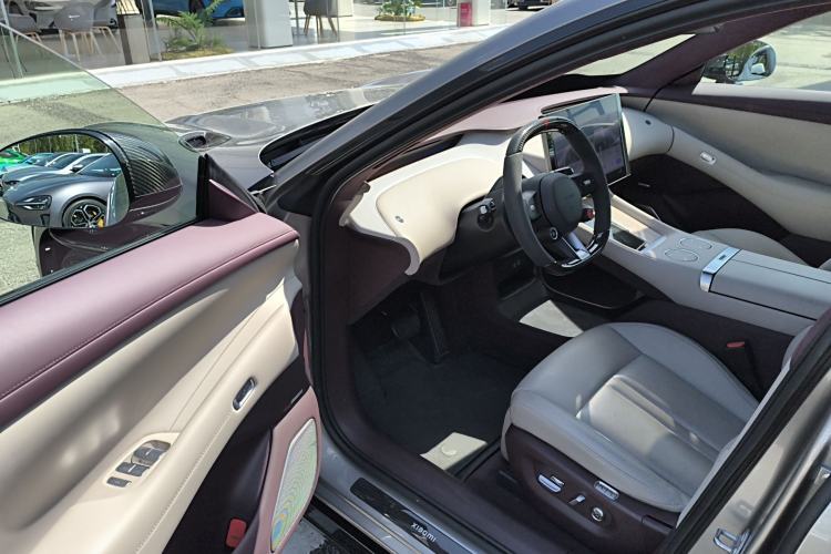 Used Xiaomi Auto YU7 2025 Ultra-Long Range High-Performance All-Wheel-Drive Max Edition
