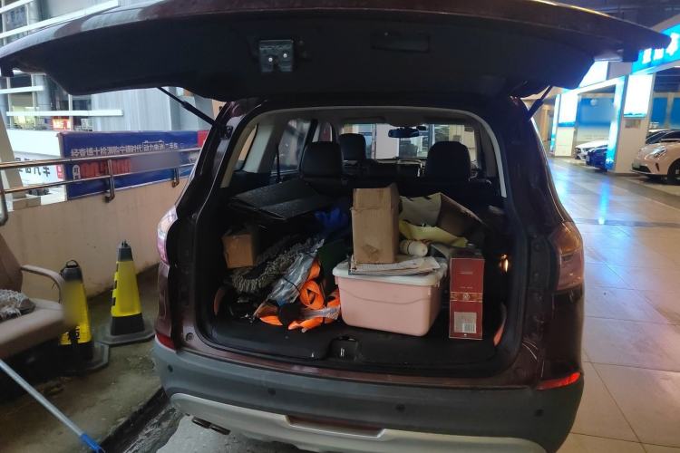 Used SWM X7 2016 1.8L Manual Luxury Edition 7 Seats
