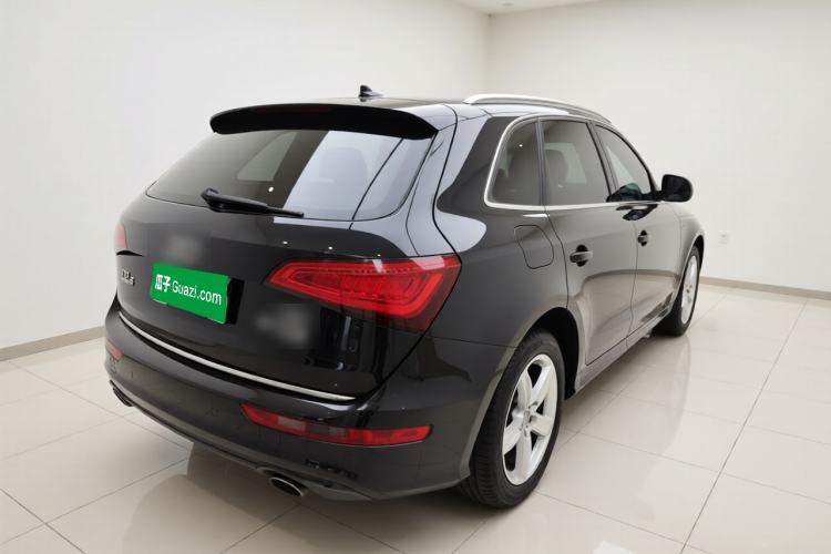 Used Audi Q5 2017 40 TFSI Ambition Edition Rear Right 45 Deg