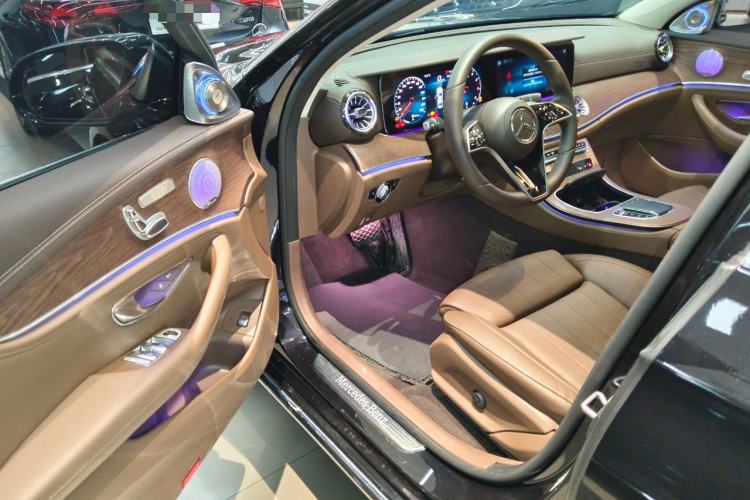 Used Mercedes-Benz E-Class 2023 Facelift E 260 L