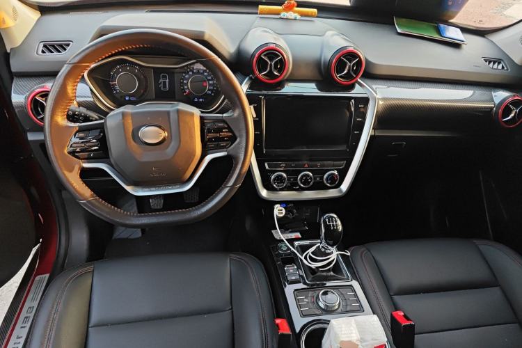 Used BAIC Off-Road BJ20 2016 1.5T Manual Luxury Model
