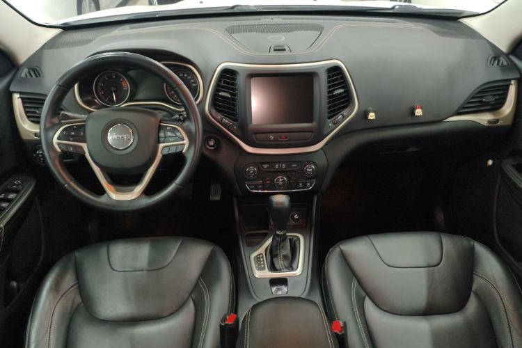 Used Jeep Cherokee 2016 2.4L Leading Smart Version