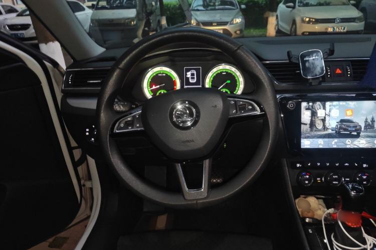 Used Skoda Superb 2018 TSI280 DSG Comfort Edition China V Standard
