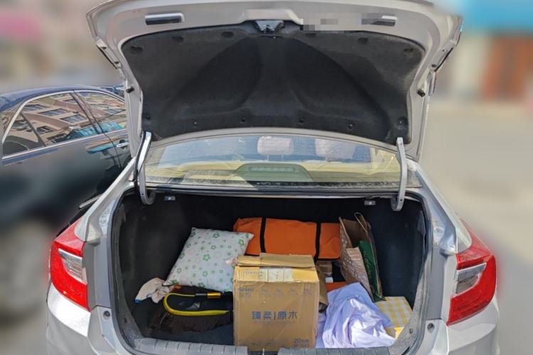 Used Honda Crider 2015 1.8L automatic comfort version
