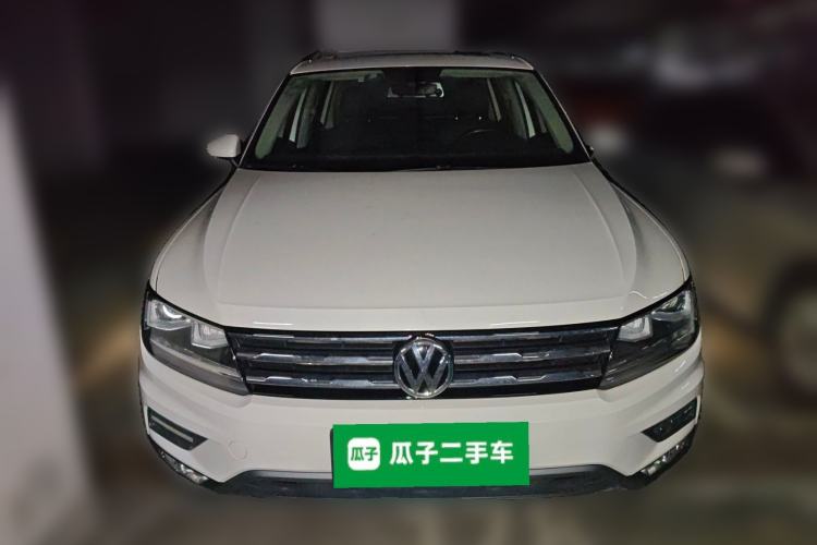 Used Volkswagen Tiguan L 2017 330TSI Automatic Two-Wheel Drive Luxury Edition Front