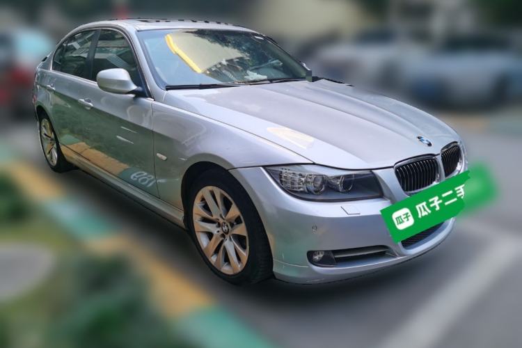 Used BMW 3 Series 2011 320i Luxury Edition
