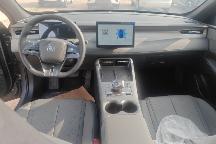 Used BYD Qin PLUS 2025 DM-i Smart Drive 55KM Leading Model
