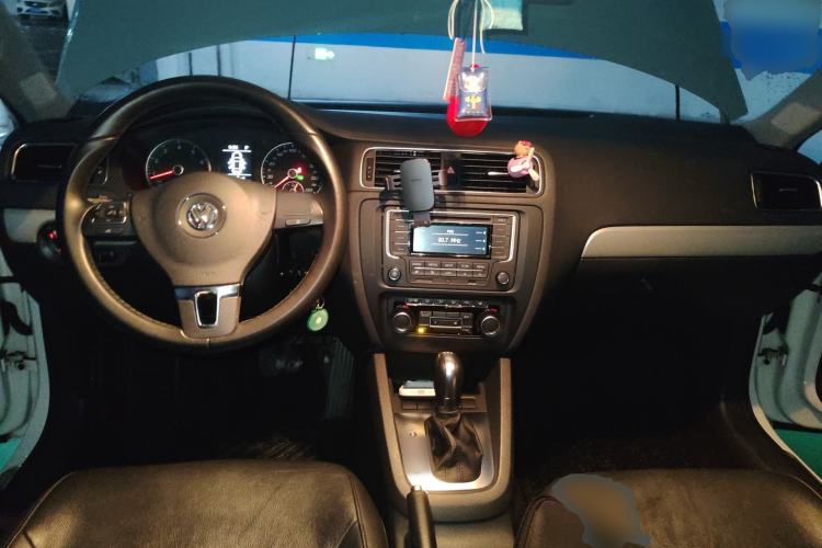 Used Volkswagen Sagitar 2014 Revised Version 1.4TSI Automatic Luxury Edition