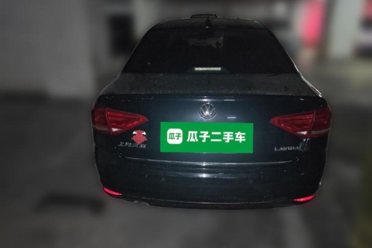 Used Volkswagen Lavida 2015 1.6L Manual Comfort Edition Rear